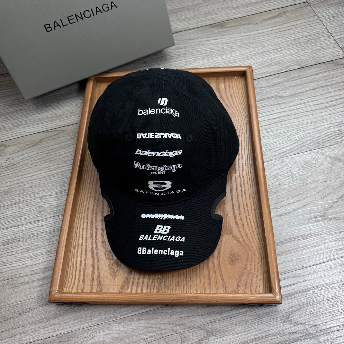 Balenciaga Embroidered Distressed Cotton-twill Baseball Cap 240575