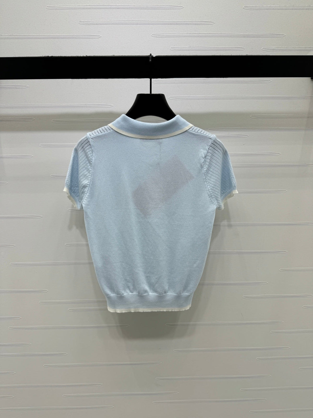 Miumiu 2026 Hollow-out Knitted Collared Short-sleeved Top Wool 385409