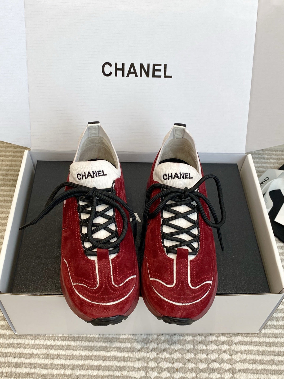 Chanel 2026 Sneaker Suede Calfskin 858560