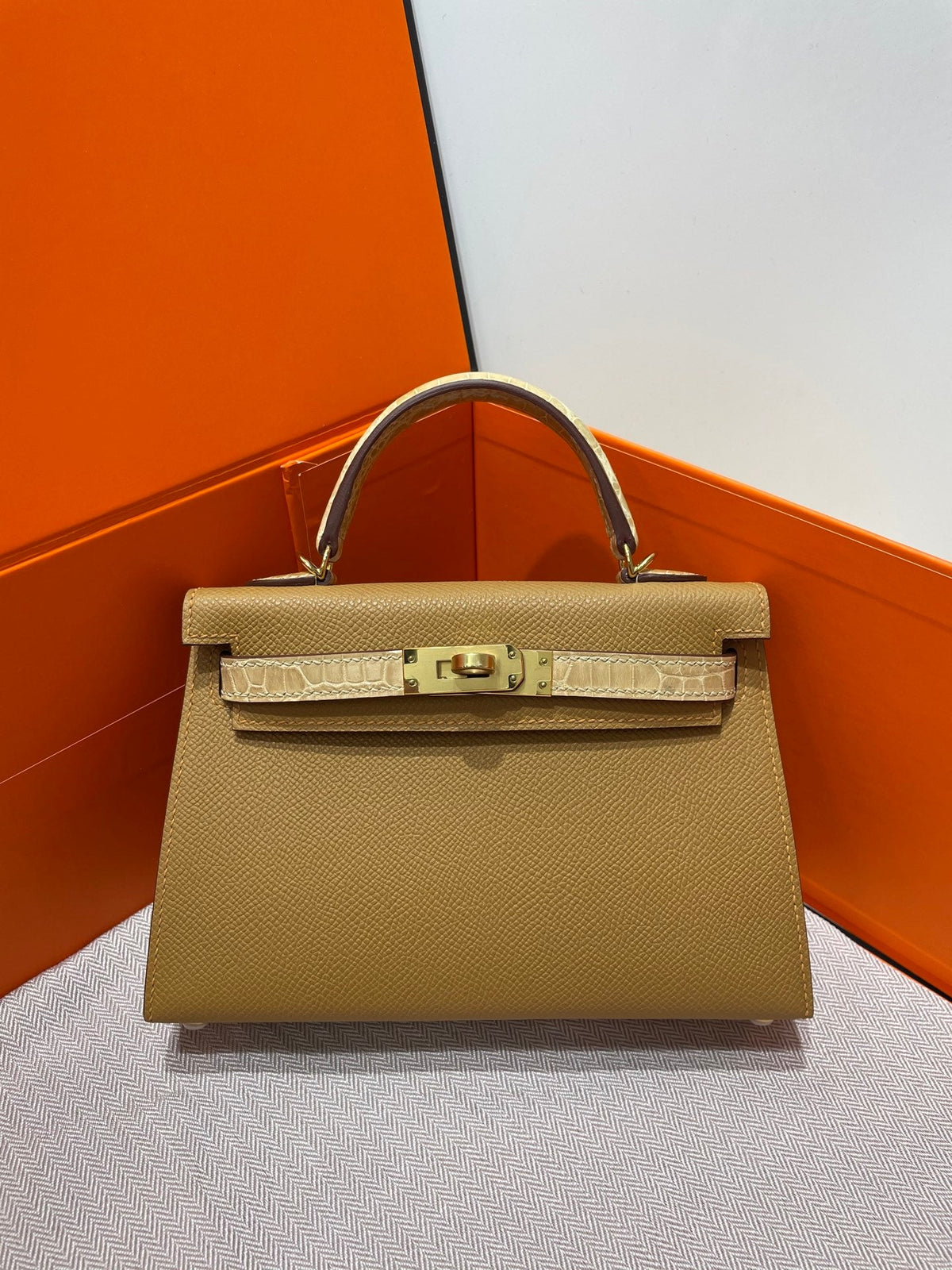 High-end Hermes 2026 Mini Kelly Bag 19cm Crocodile/Epsom Leather