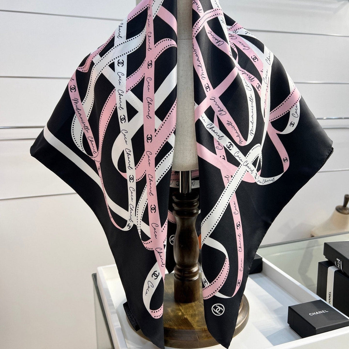 Chanel 2026 Chain Pattern Scarf 90*90cm Silk 212126