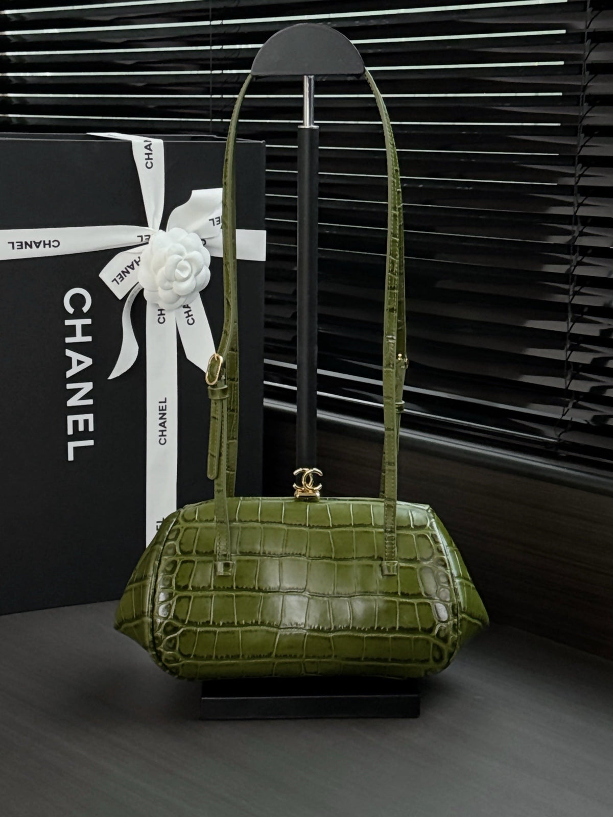 Chanel 2026 Clutch With Strap 28cm Multicolors Leather