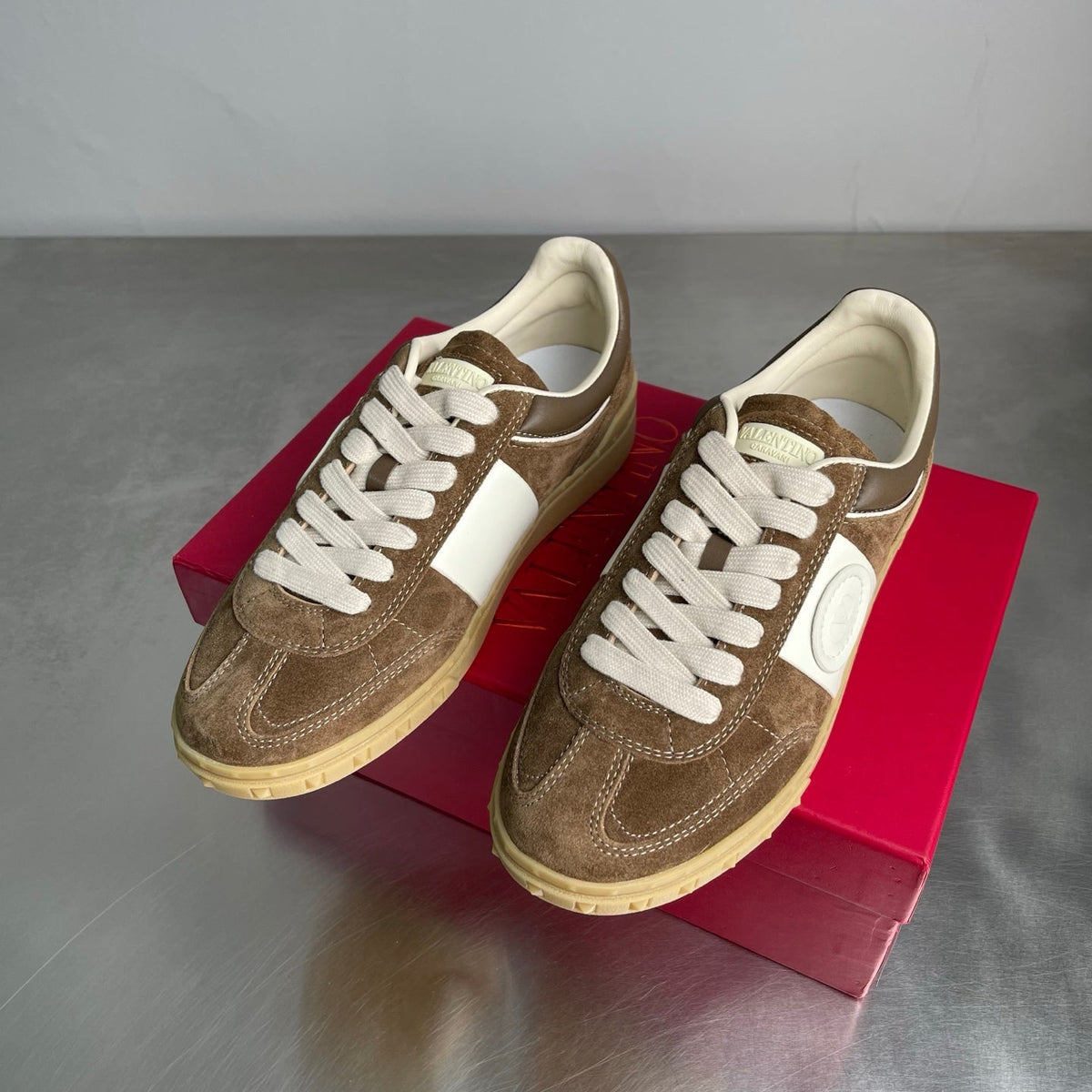 Valentino 2026 Upvillage Crosta Sneaker Suede 251048