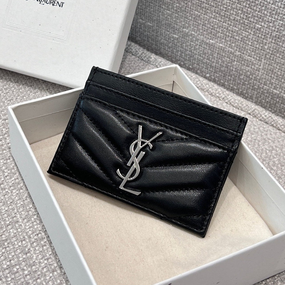 YSL 2026 Cassandre Matelasse Card Case 10cm Lambskin Cowhide