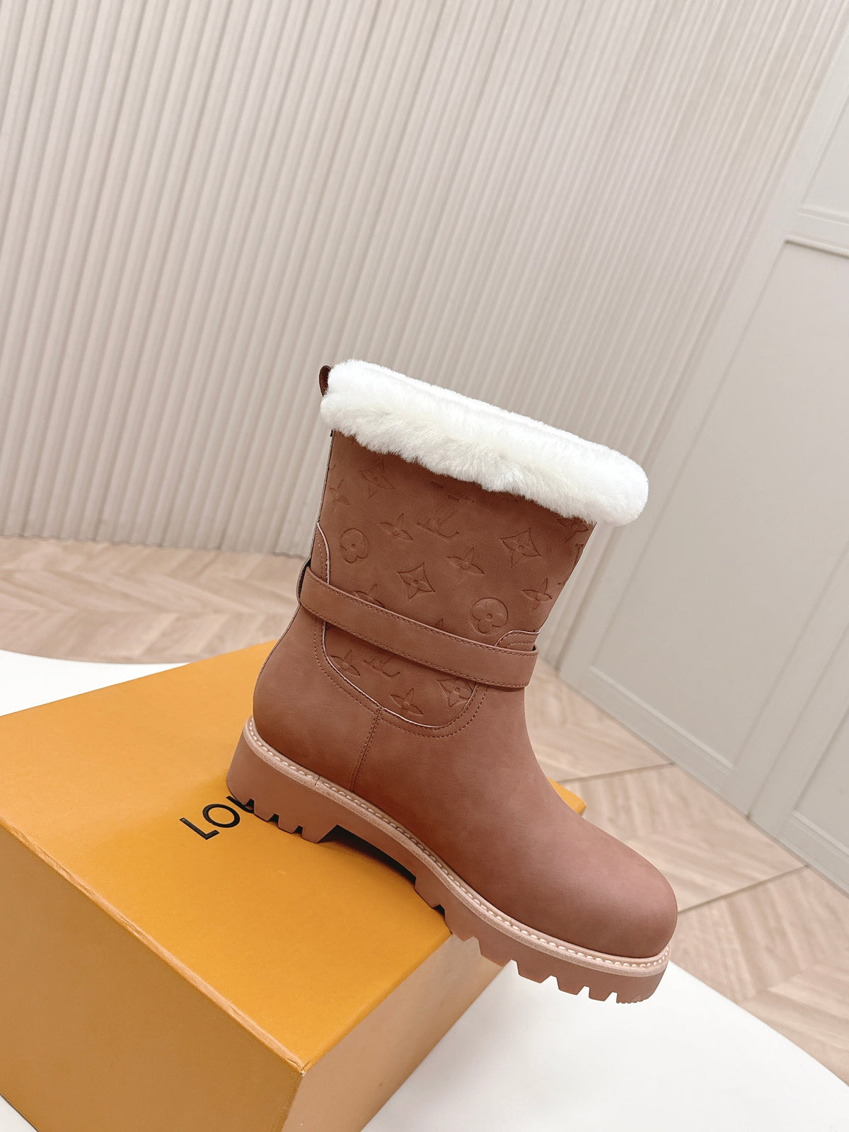 LV 2026 Territory Ankle Boot Brown White Nubuck Calf Leather 595442