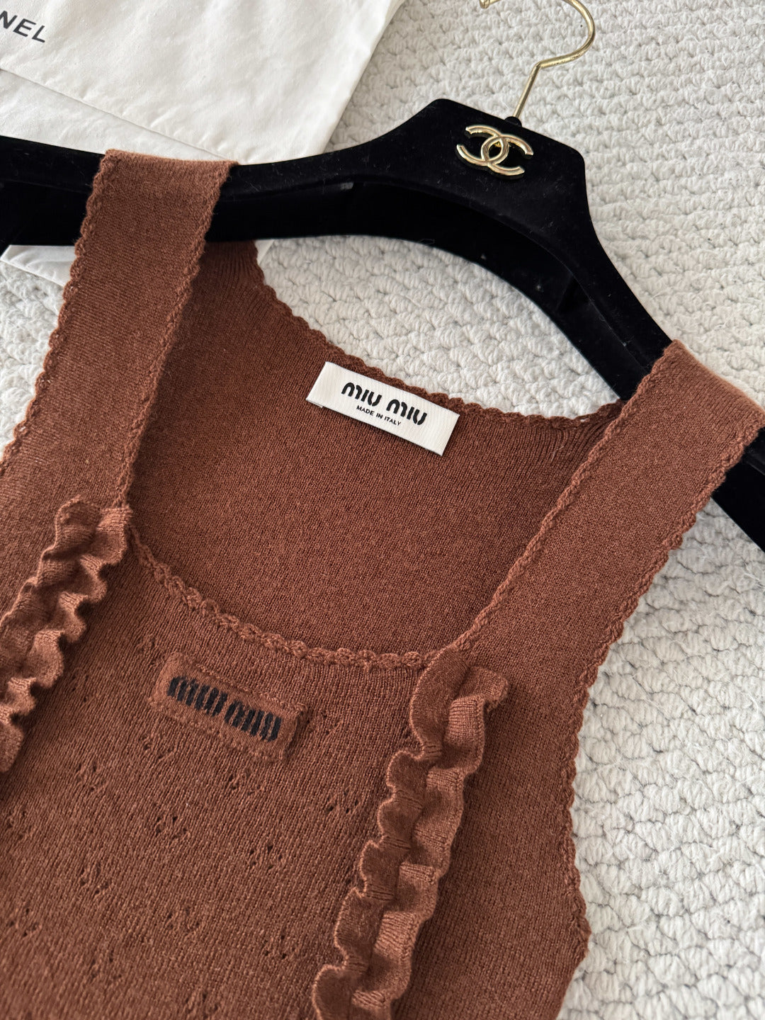 Miumiu 2026 Ruffled Knitted Vest Brown Cashmere and Silk Blend 380637