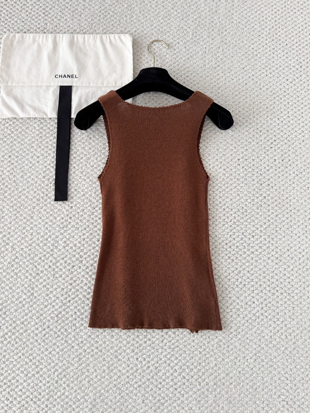 Miumiu 2026 Ruffled Knitted Vest Brown Cashmere and Silk Blend 380637