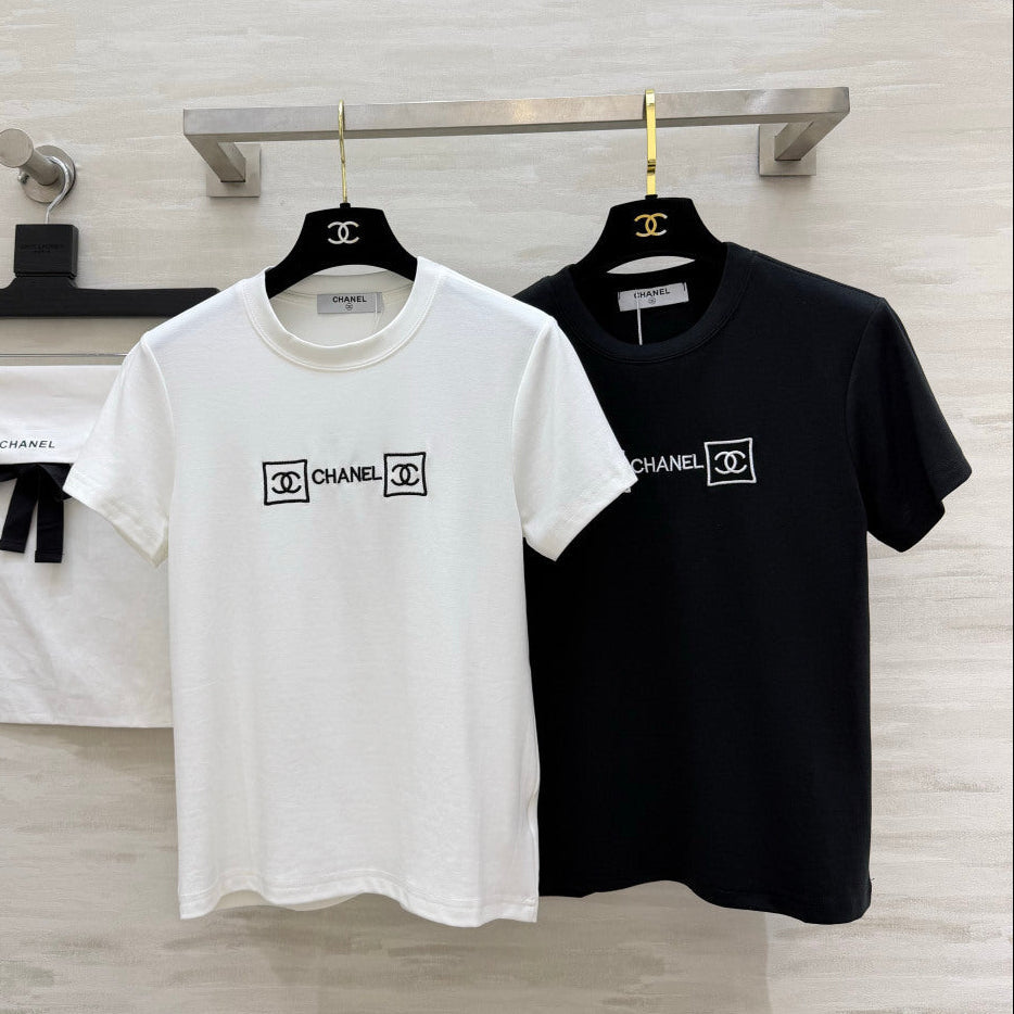 Chanel 2026 Embroidered Logo T-shirt Cotton 681375
