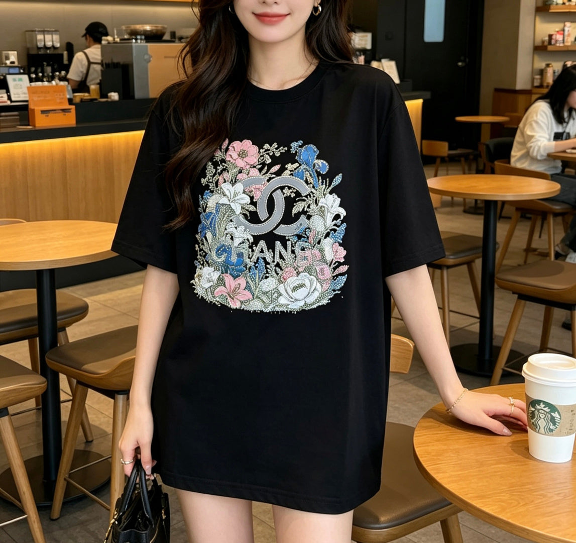 Chanel 2026 Floral Rhinestone T-shirt Cotton 681379