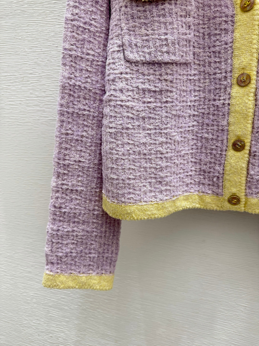 Chanel 2026 V-neck Cardigan Wool 259242