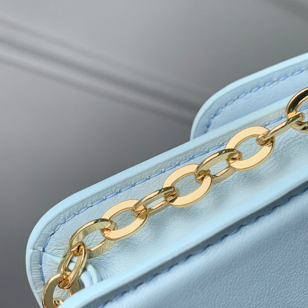 Wallet On Chain LV Bloom 20cm Blue Calfskin 250361