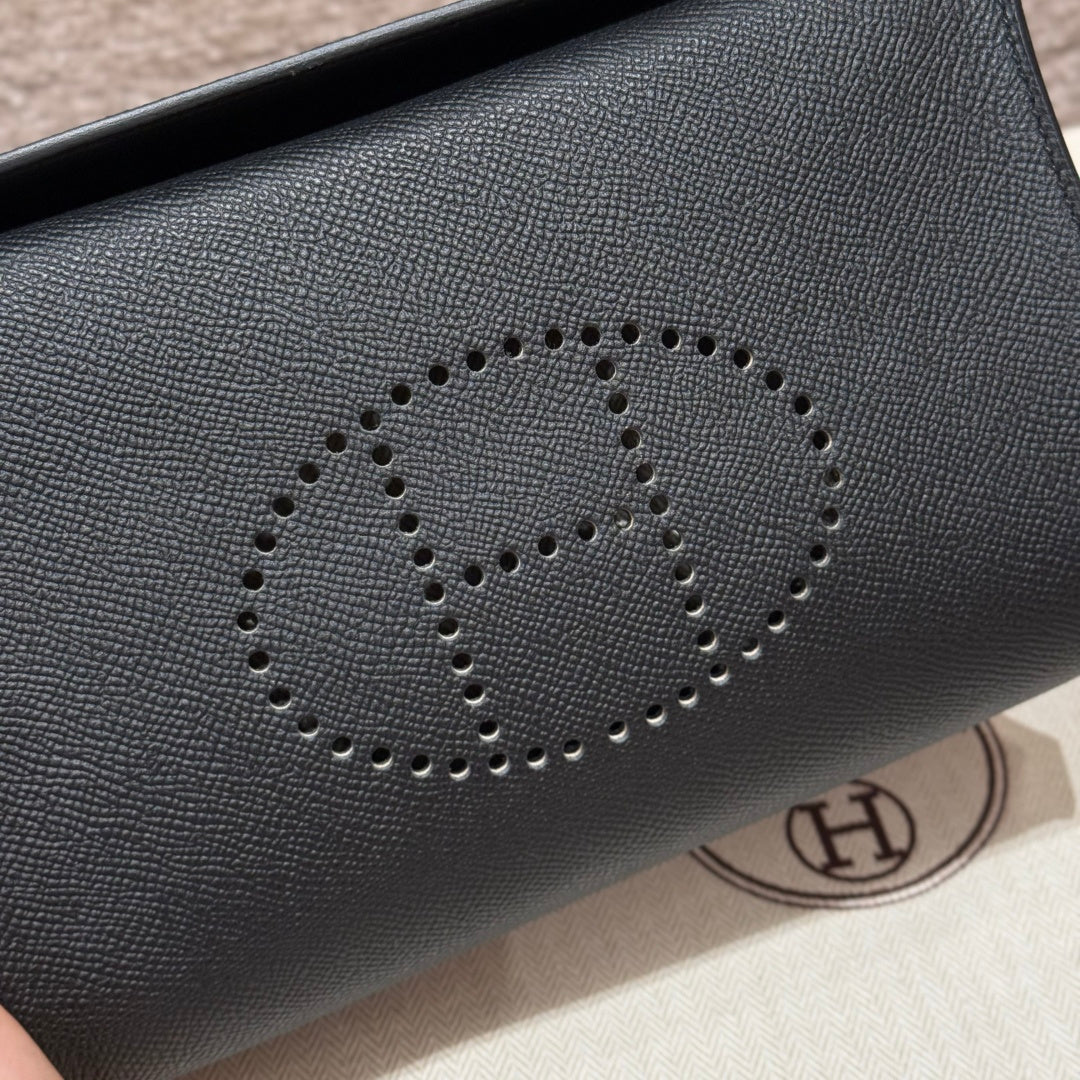 High-end Hermes 2026 Videpoches Bag 21cm Togo Calfskin