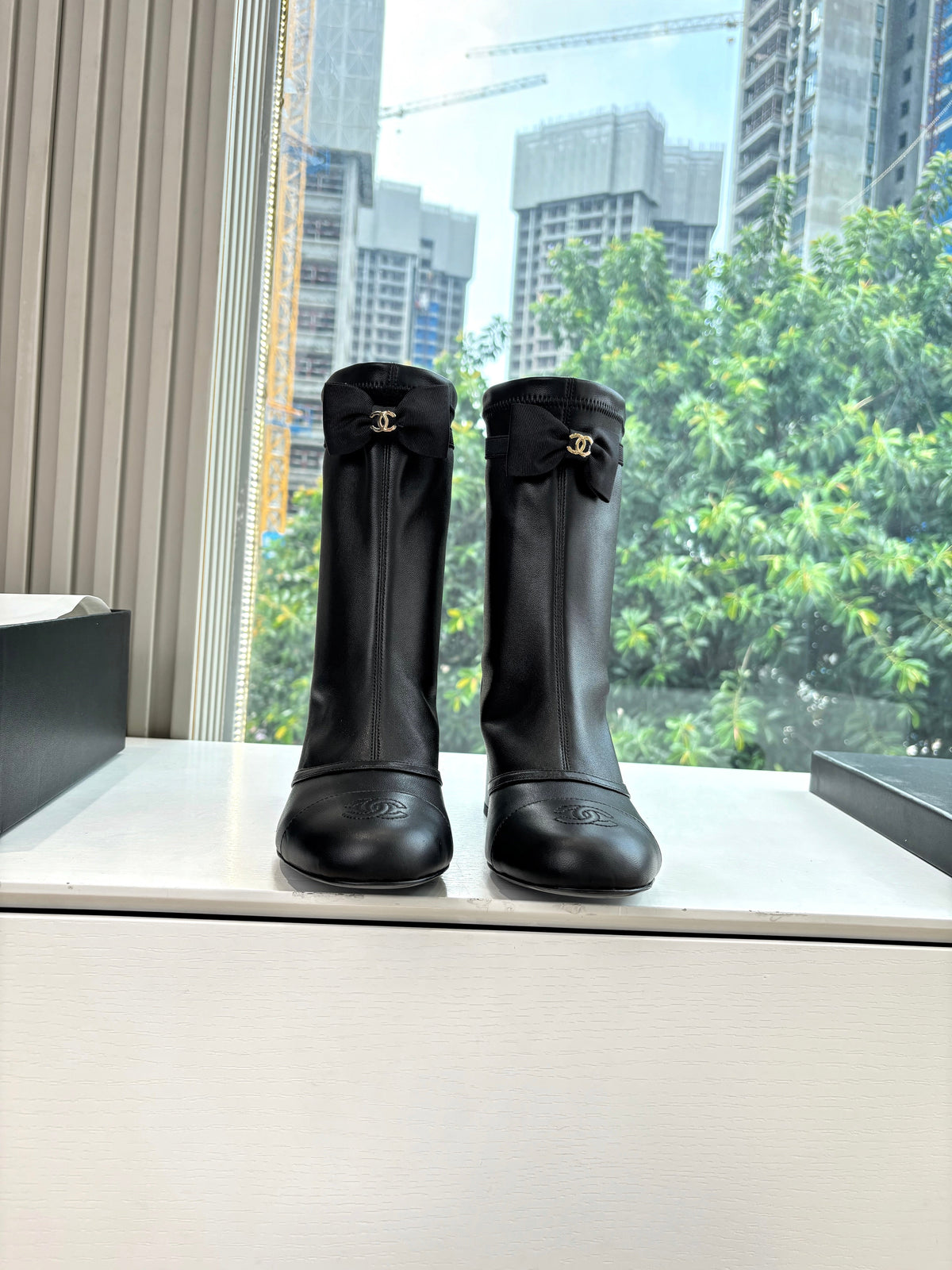 CC 25 Short Boot Black Calfskin Black Bow 430319
