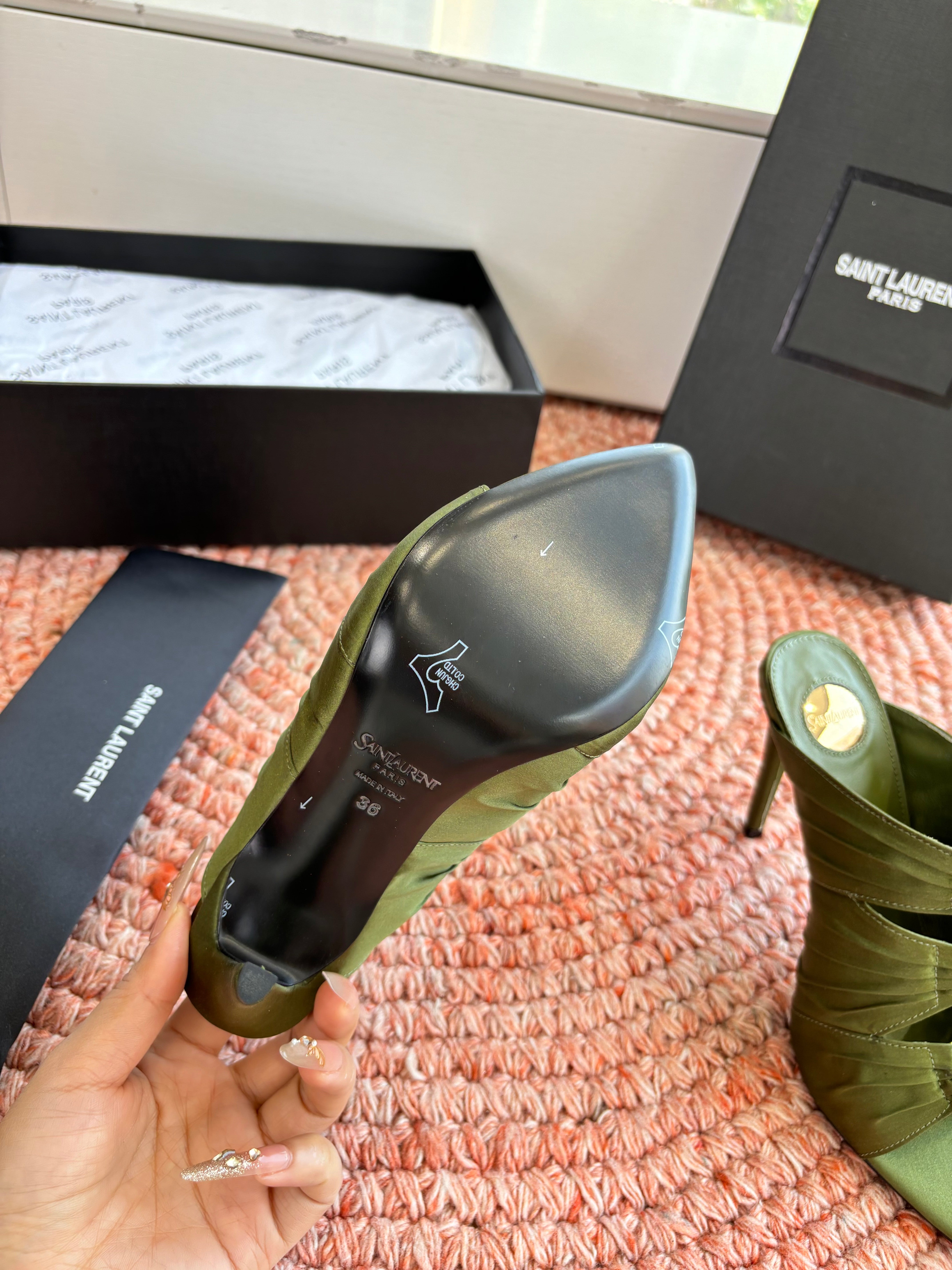 YSL 26ss Pointed High Heels Sandals 110 Green Silk Leather 648791