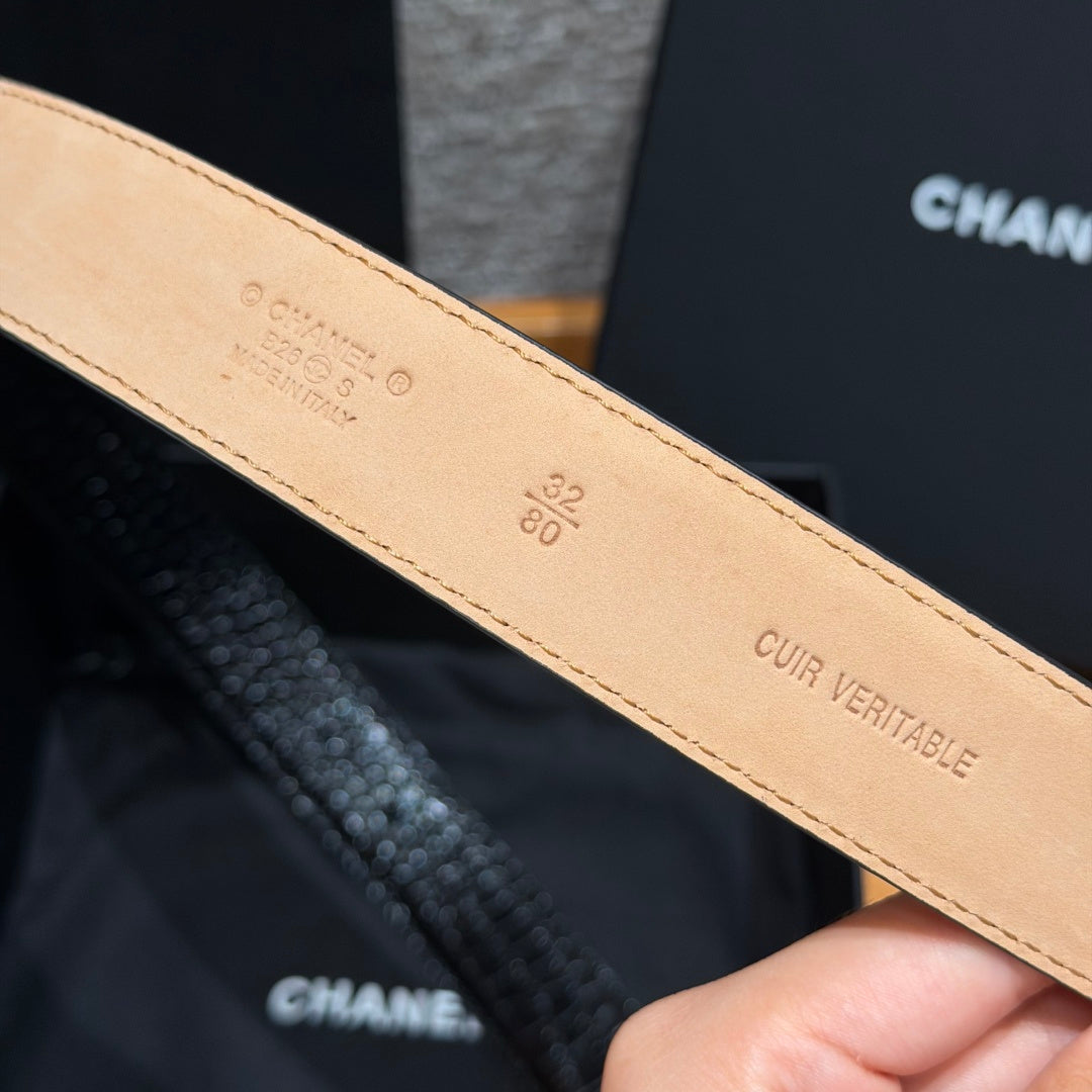 Chanel 2026 Crocodile-Embossed CC Charm Belt 30mm Calfskin 209291