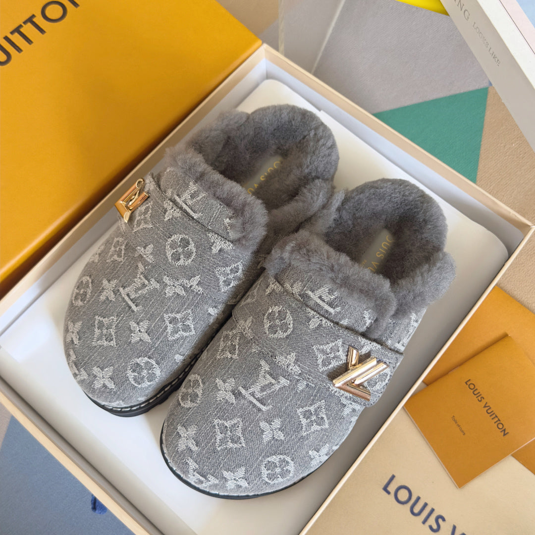 LV 25 Birkenstock Platform Slippers Gray Suede Wool 576219
