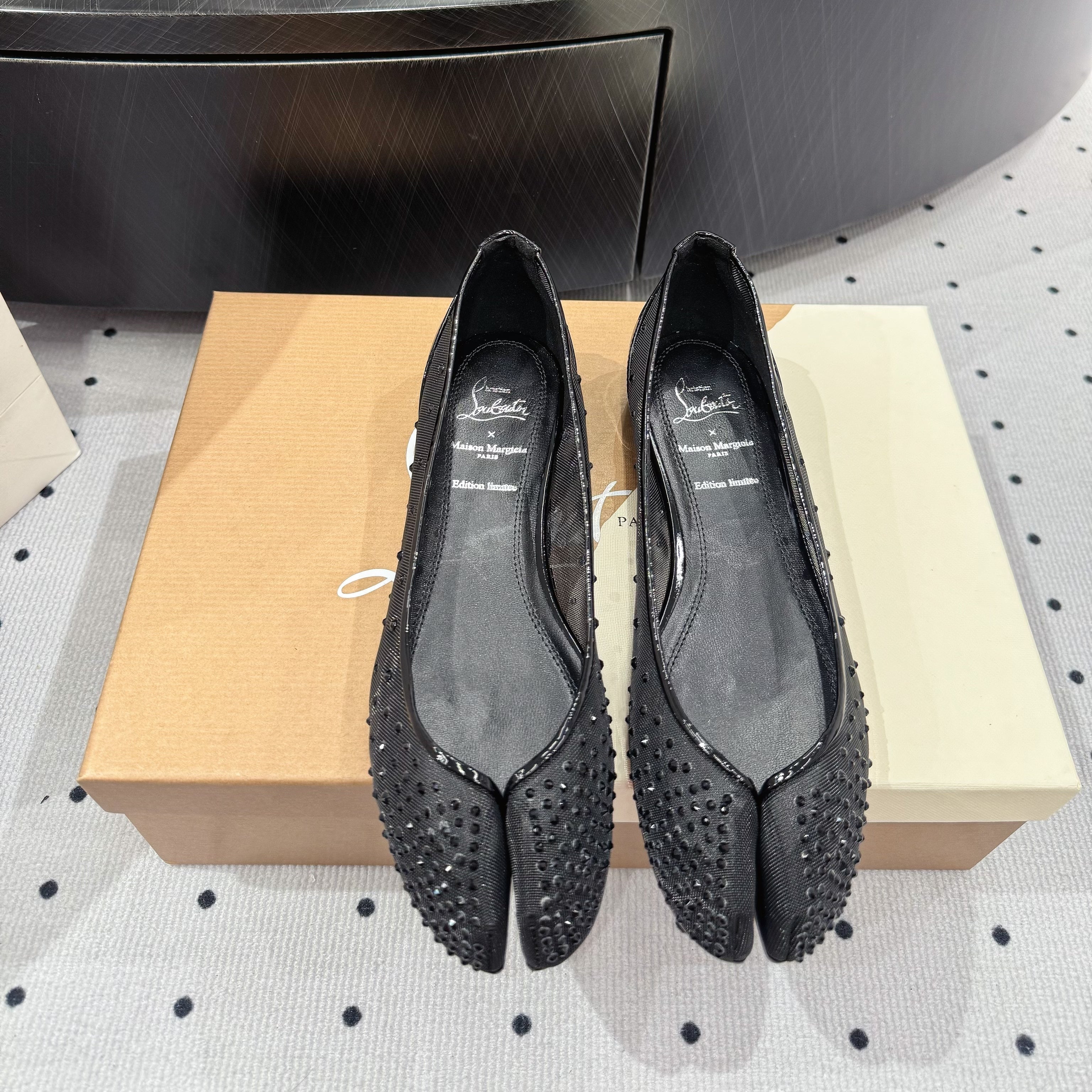 CL x Margiela 25 Diamond Black Fabric Lace Swarovski 296034