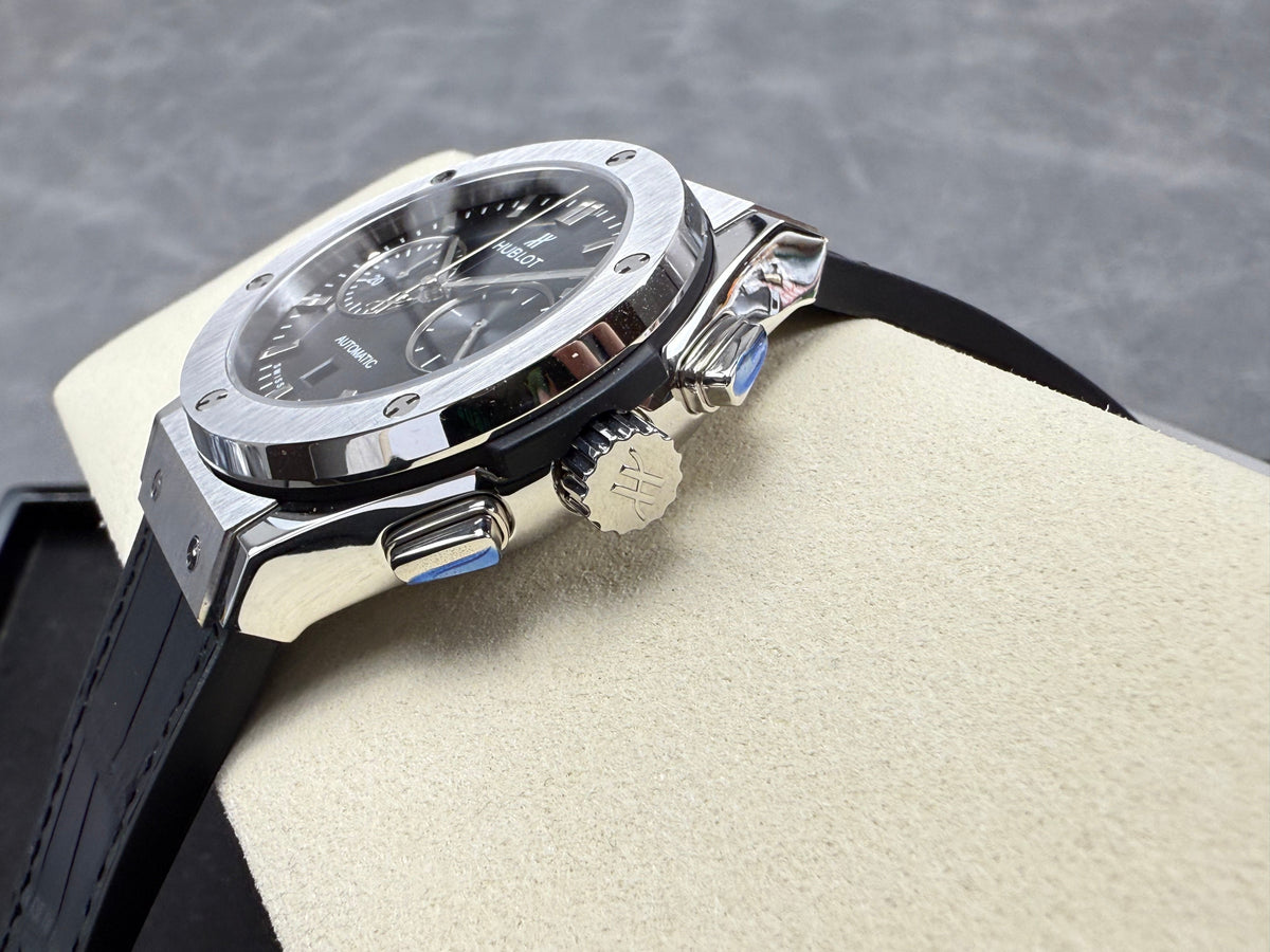 Hublot Classic Fusion Chronograph Black Dial Titanium 45mm Watch