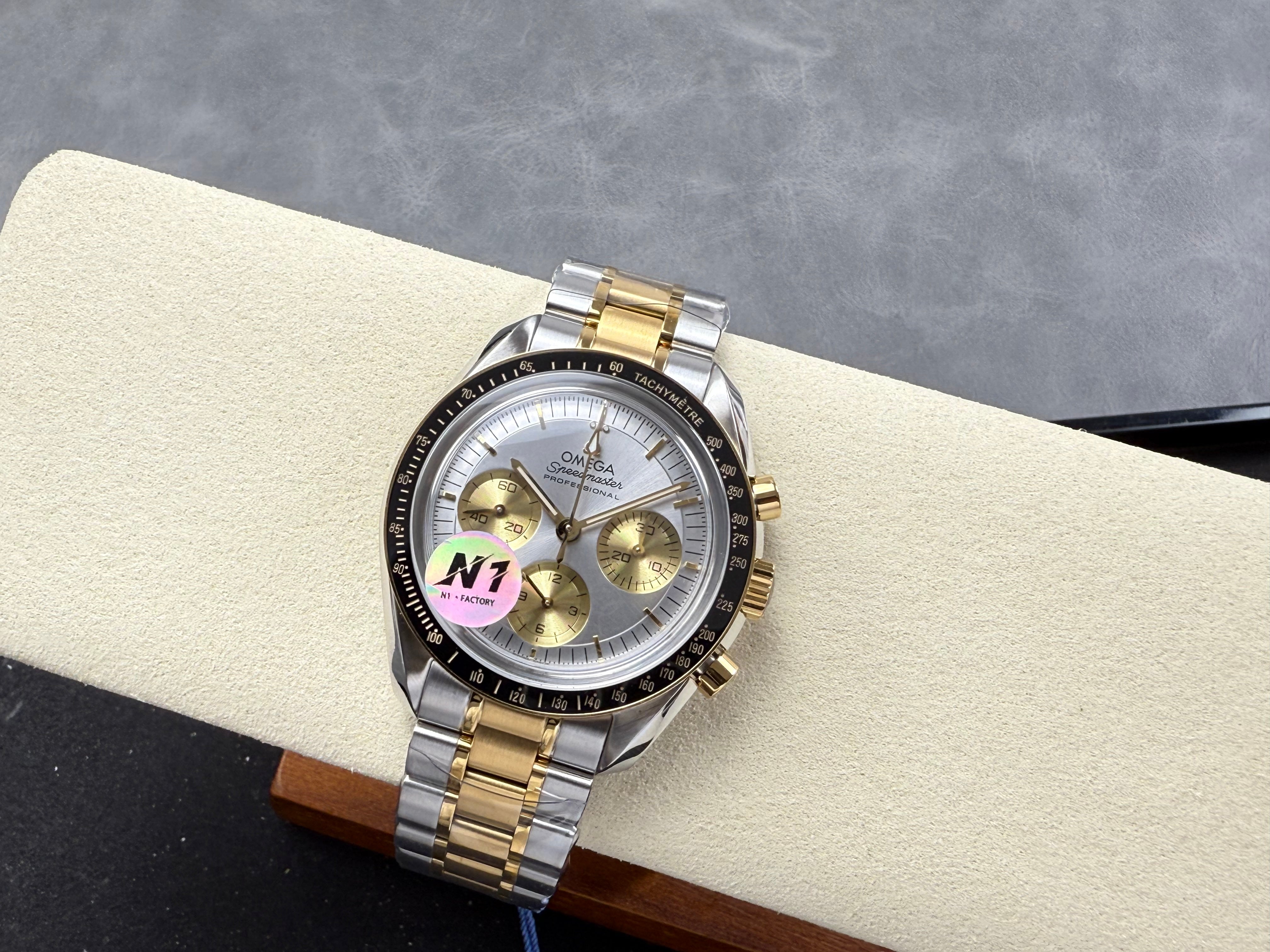 Omega Speedmaster Professional Moonwatch 42mm Gold Steel Strap Silver Dial