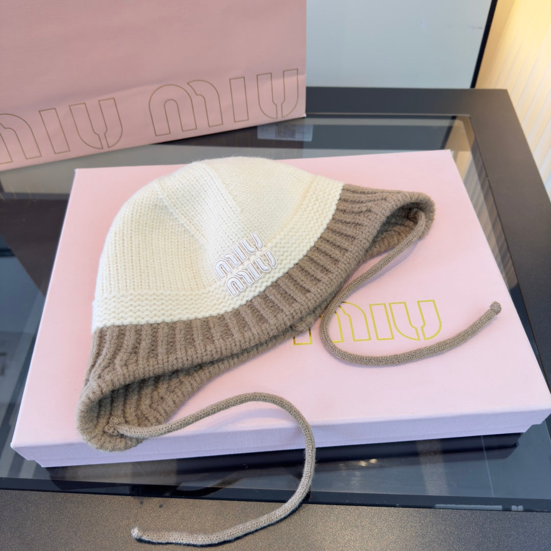 Miu Miu Knitted Earmuff Cap 477560