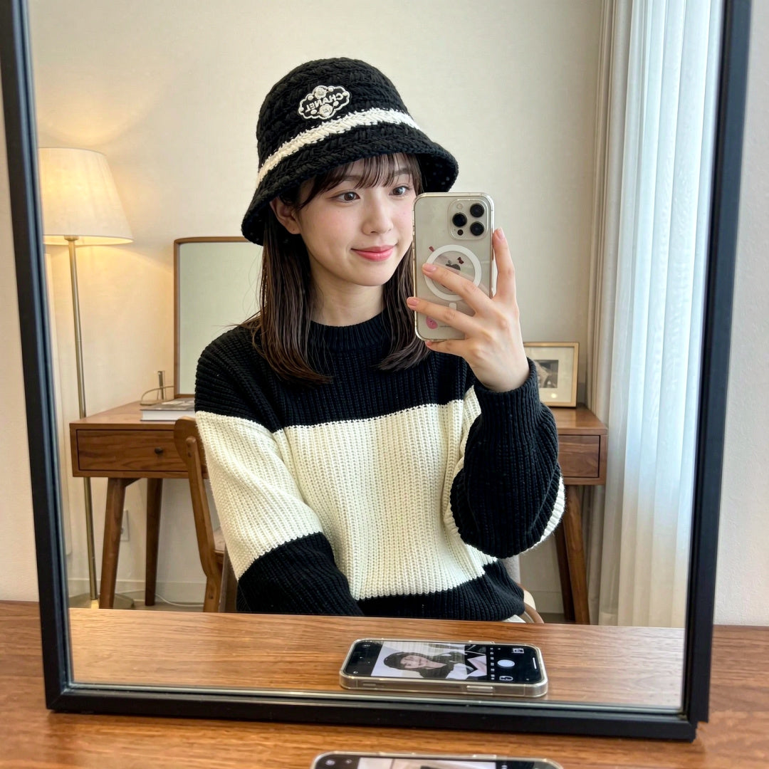 Chanel Rhinestone-embellished Logo Hat 477568