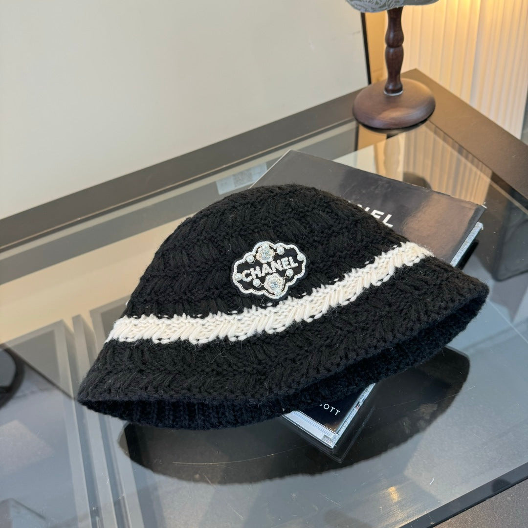 Chanel Rhinestone-embellished Logo Hat 477568
