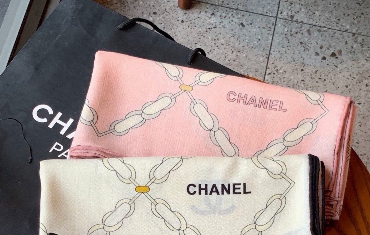 Chanel 2026 Crisscrossed Chain Pattern Scarf 135cm Silk And Cashmere 213763