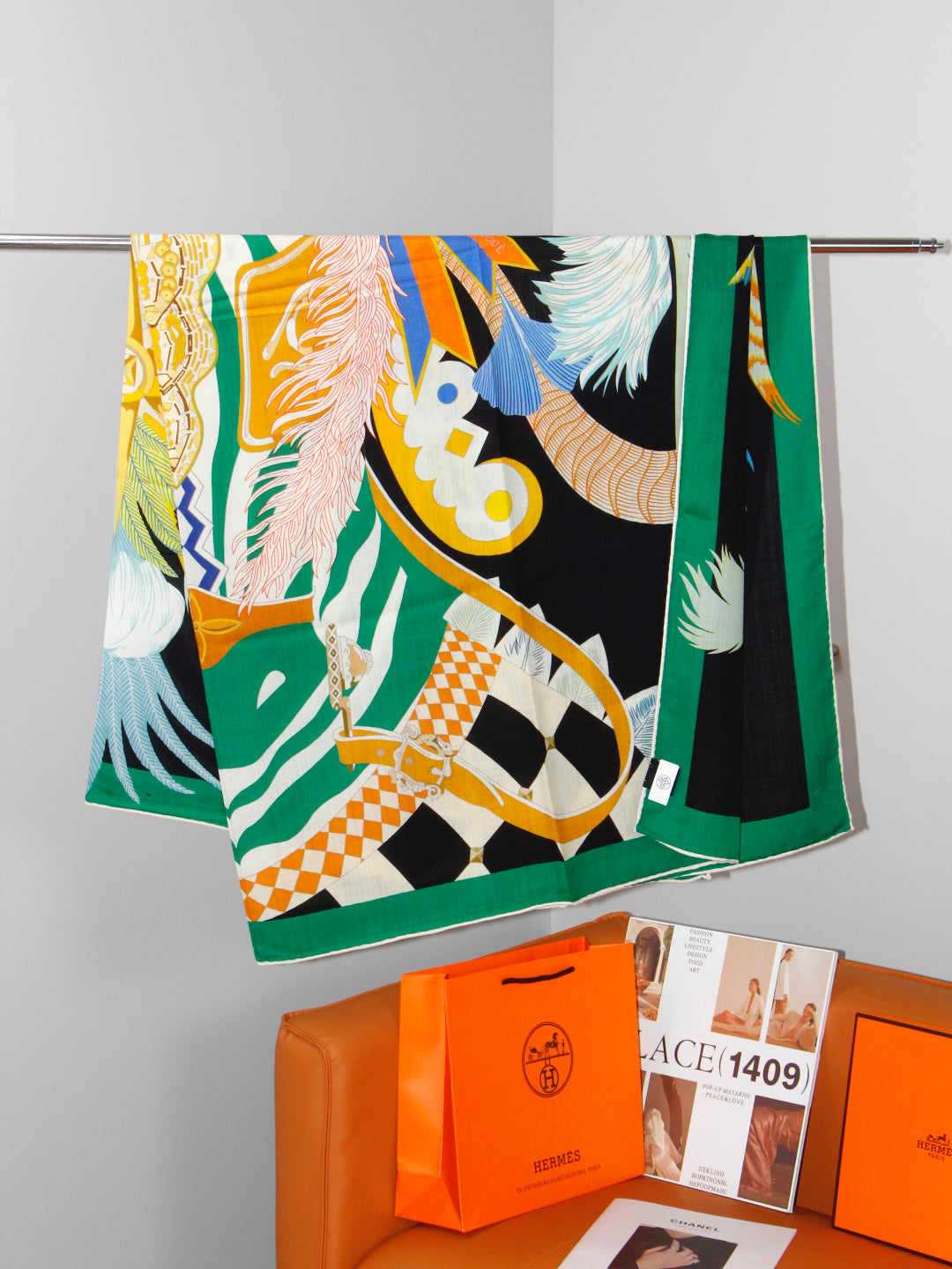 Hermès 2026 Cheval Masque Shawl Scarf 90cm Green Black Cashmere 218143