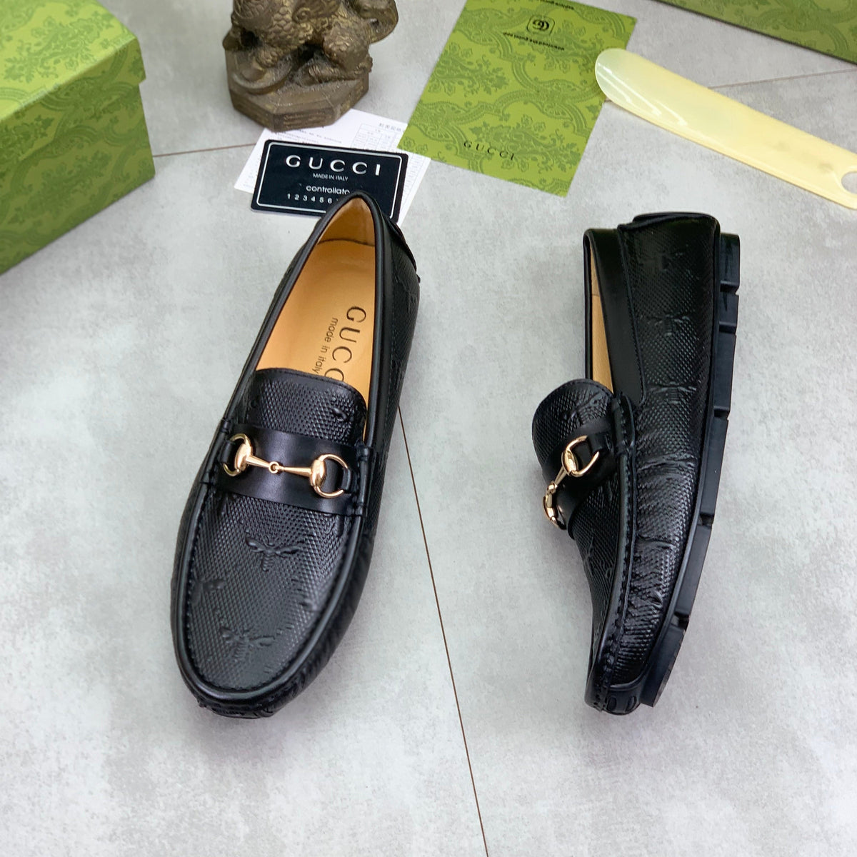 GG Men's Loafer Black Calfskin 737259