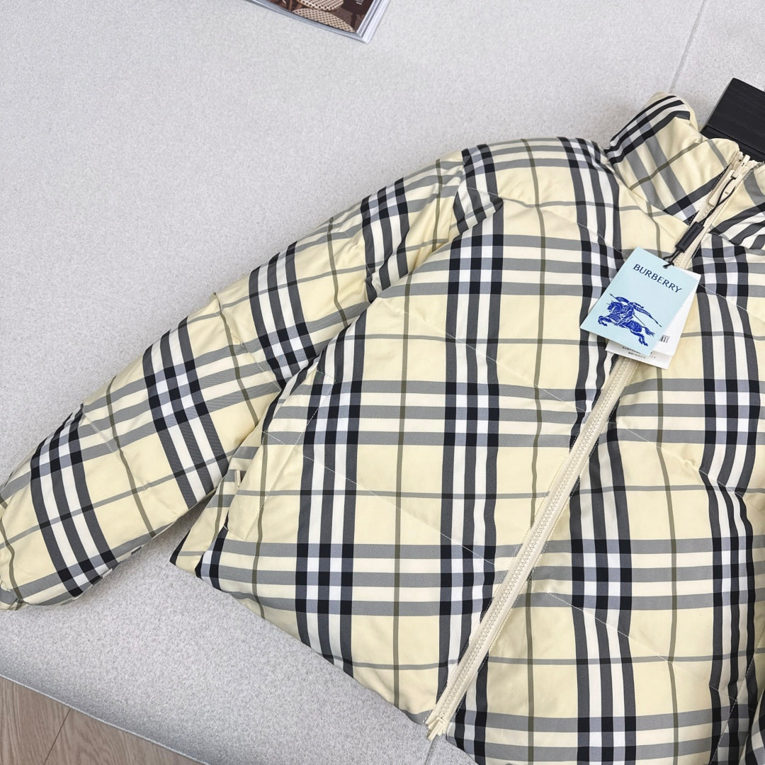 Burberry 25 Plaid Stand Collar Down Jacket Light Yellow Polyester