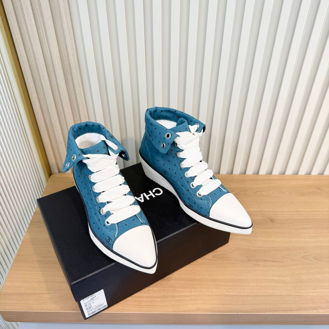Chanel 2026 Polka Dot Wedge High-Top Sneakers Cloth 191218