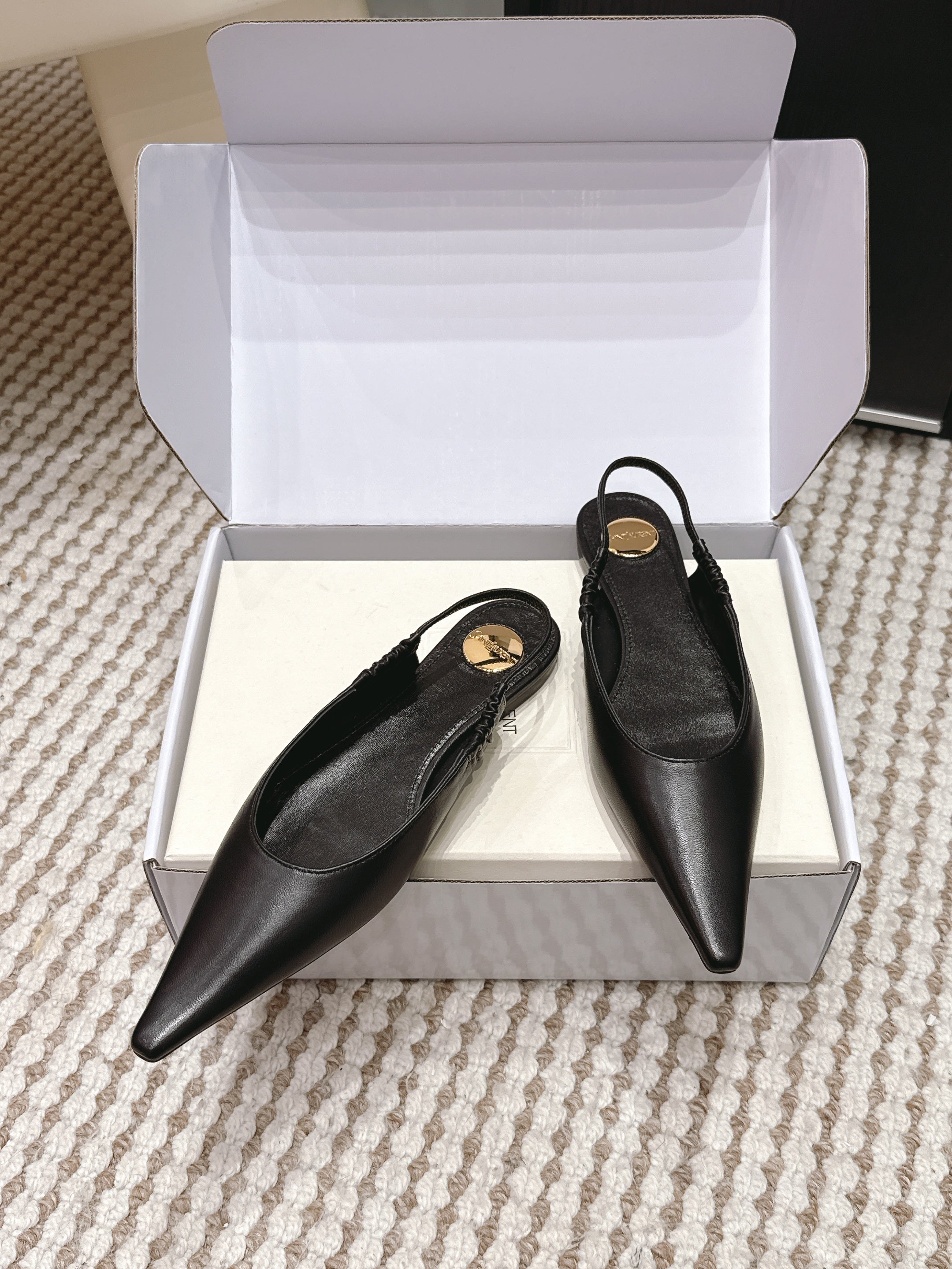 YSL 26ss Flat Slingback Black Sheepskin 654713