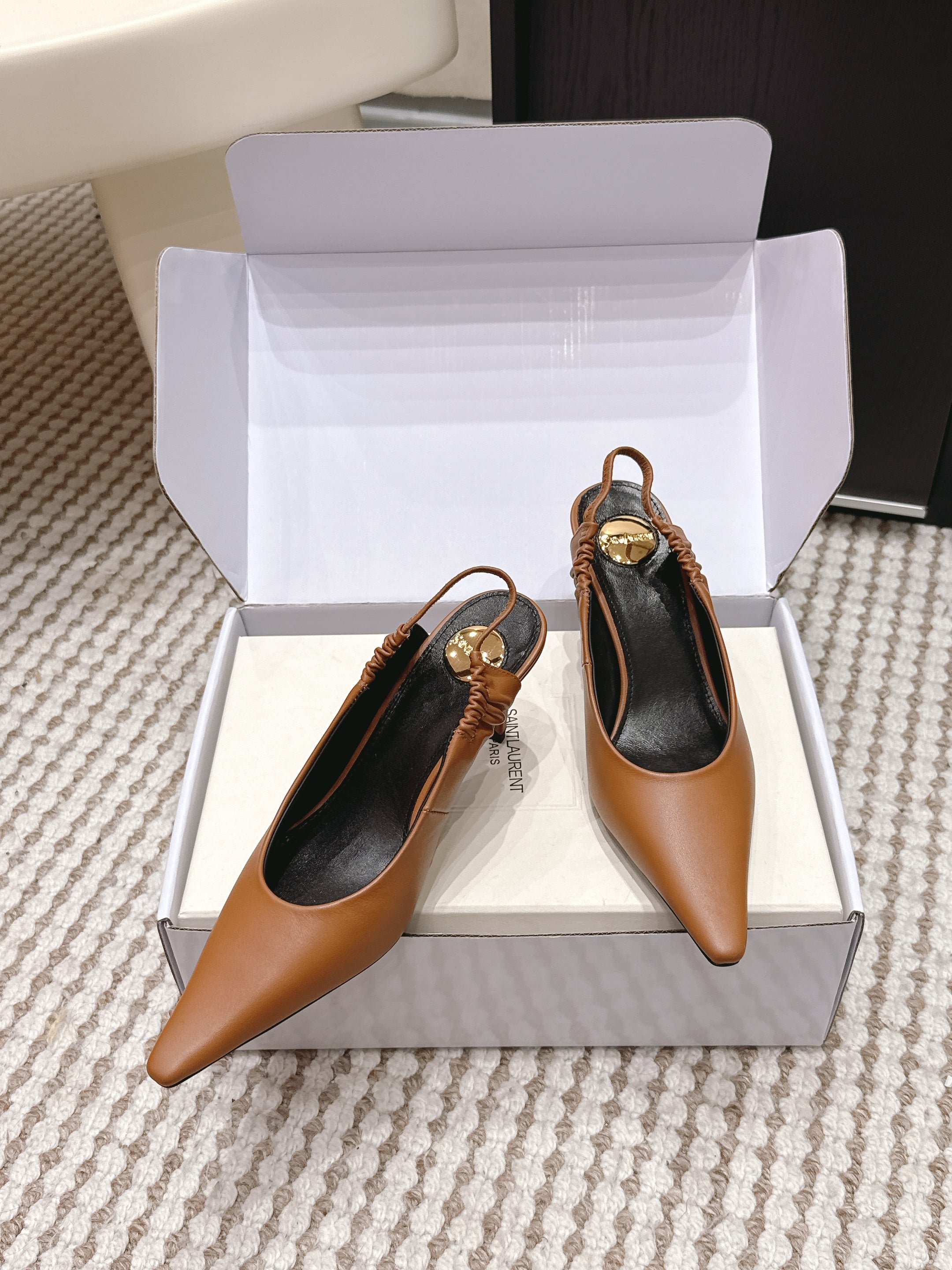 YSL 26ss Slingback 75 Camel Brown Sheepskin 654718