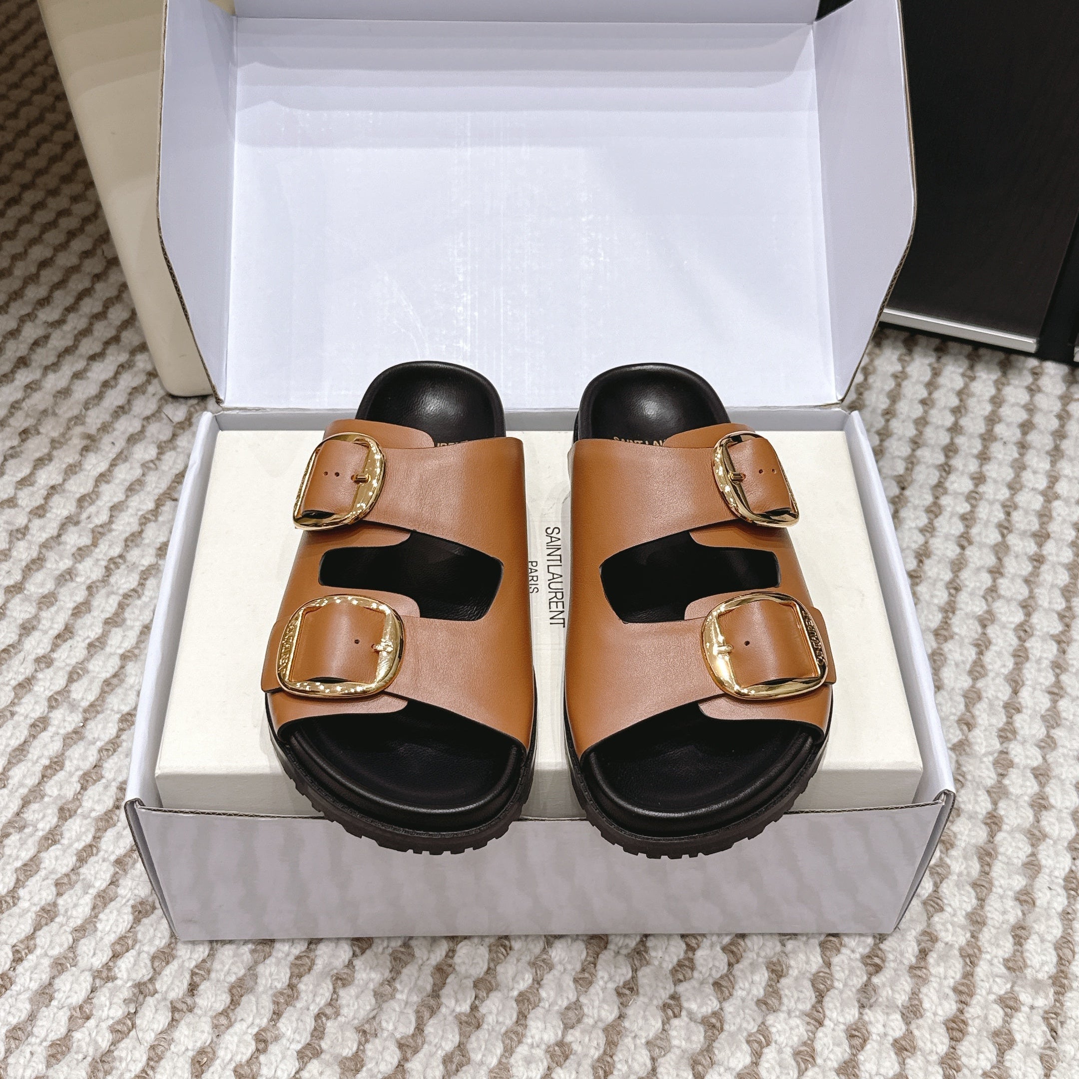 YSL 26ss Platform Slippers Camel Brown Black Sheepskin Gold Buckle 663206