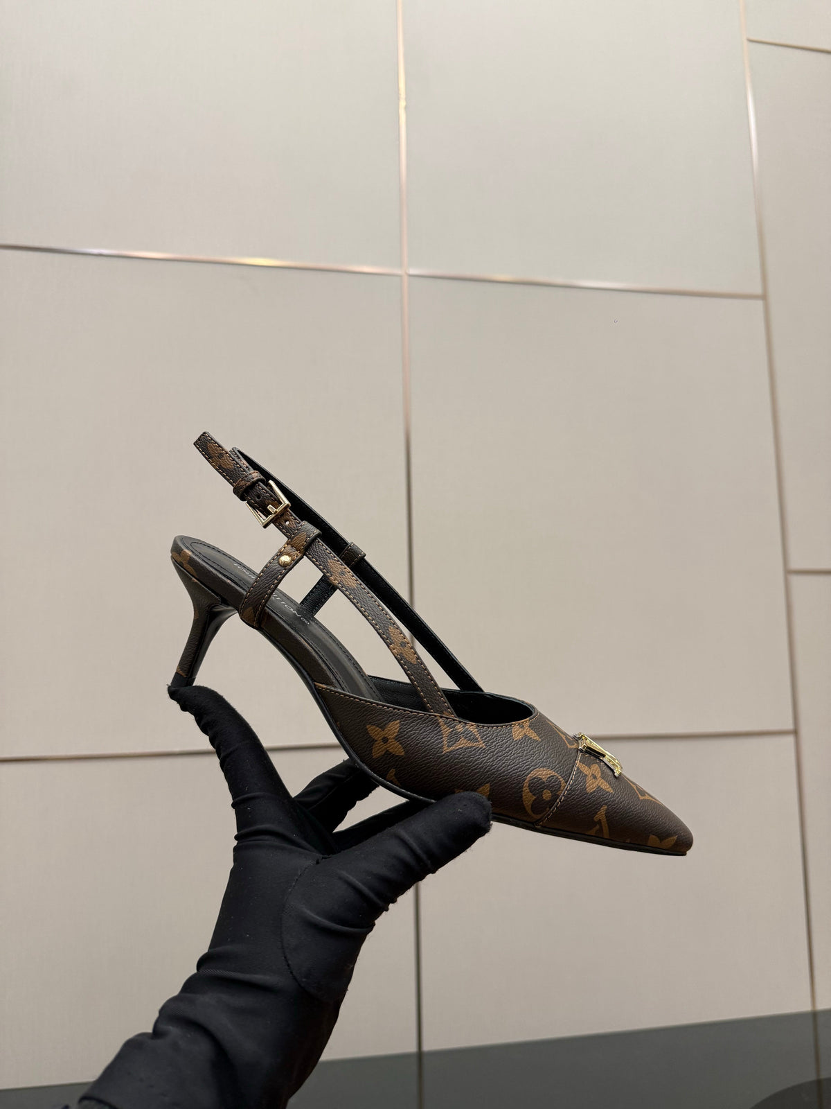 LV 26ss Slingback 55 Brown Monogram Calfskin 629641