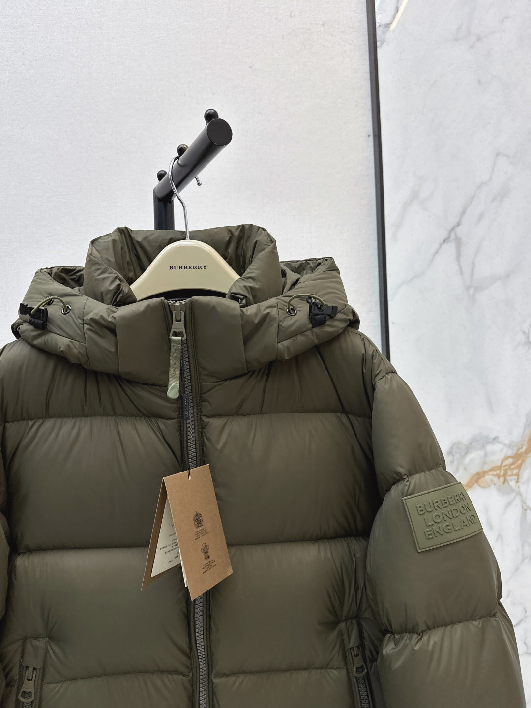 Burberry 25 Hooded Jacket Khaki Green Nylon Down 00640