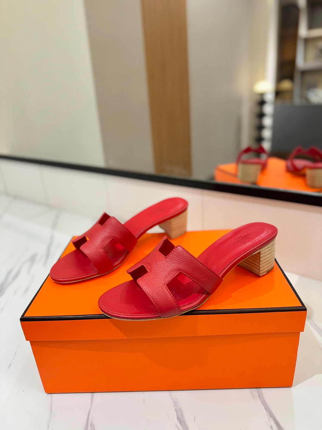 HM Oasis Sandals Red Cowhide 294842