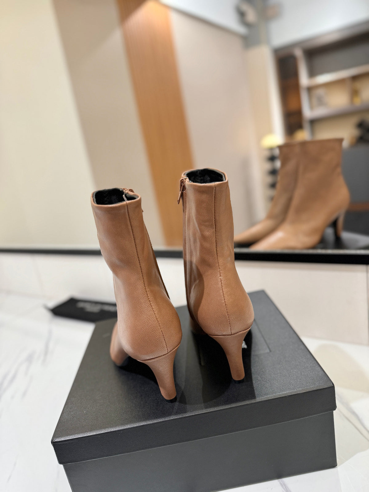 YSL 25  High-heeled Boot Light Brown Cowhide 520774