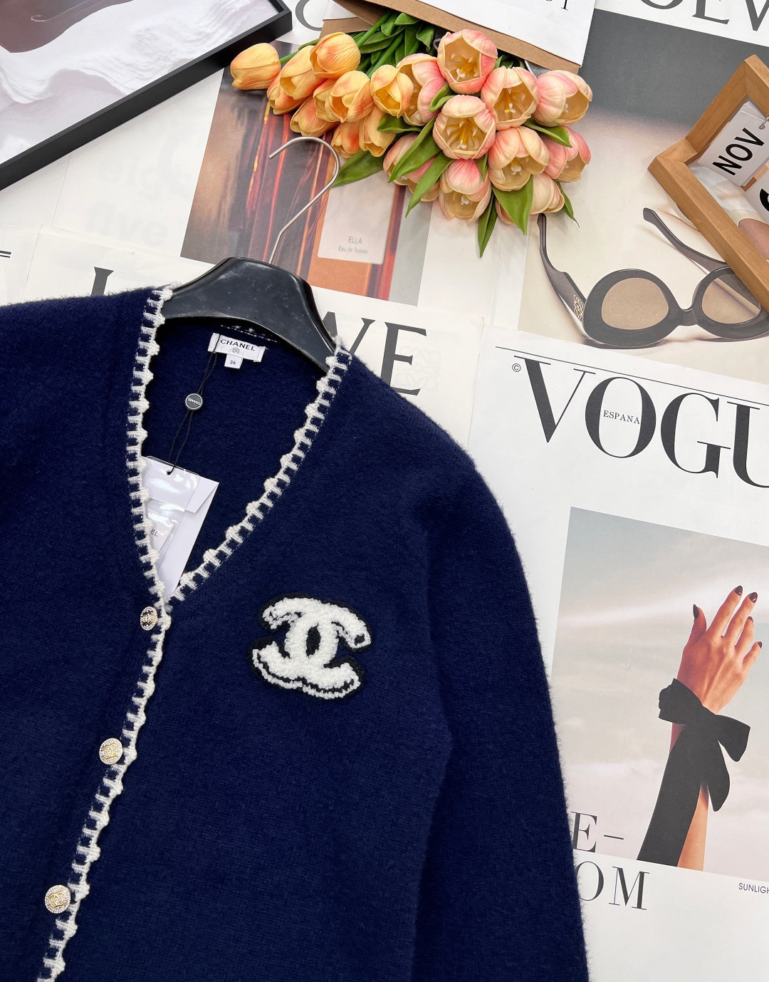 CC 26 V-neck Knit Cardigan Navy Blue Wool Cashmere 785160