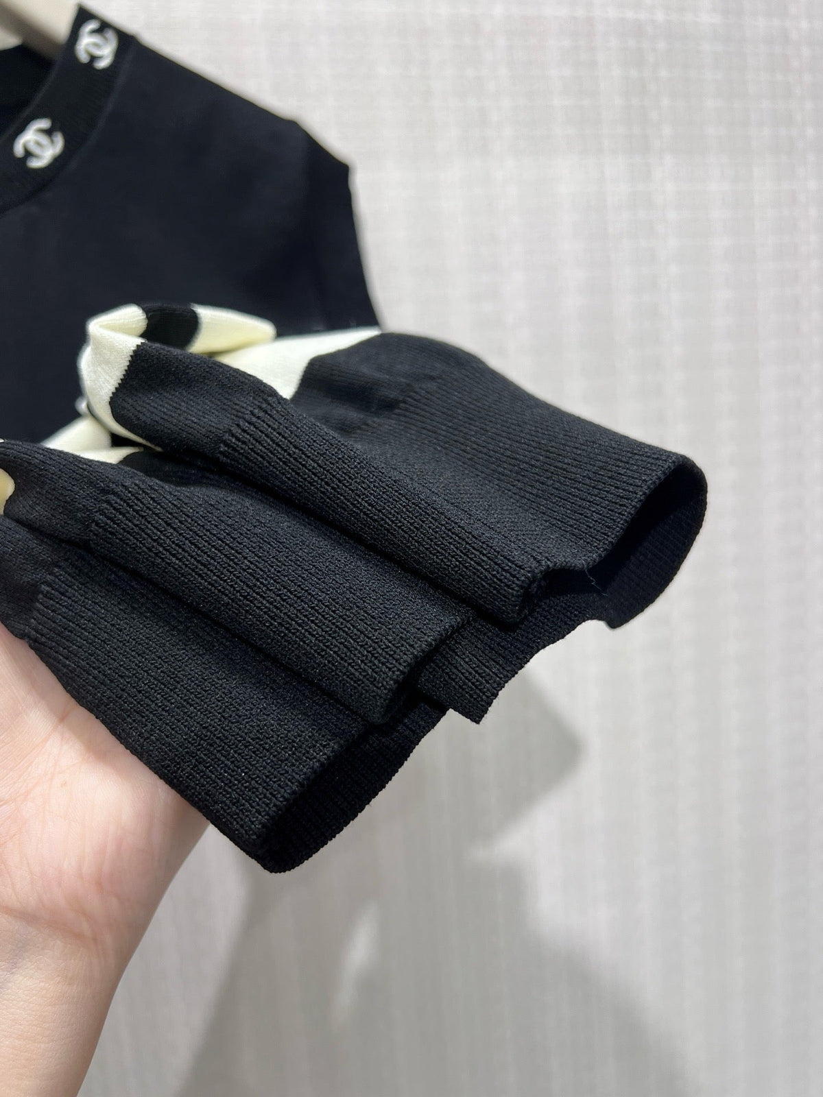 Chanel 2026 Vest Shirt Black Wool 399249