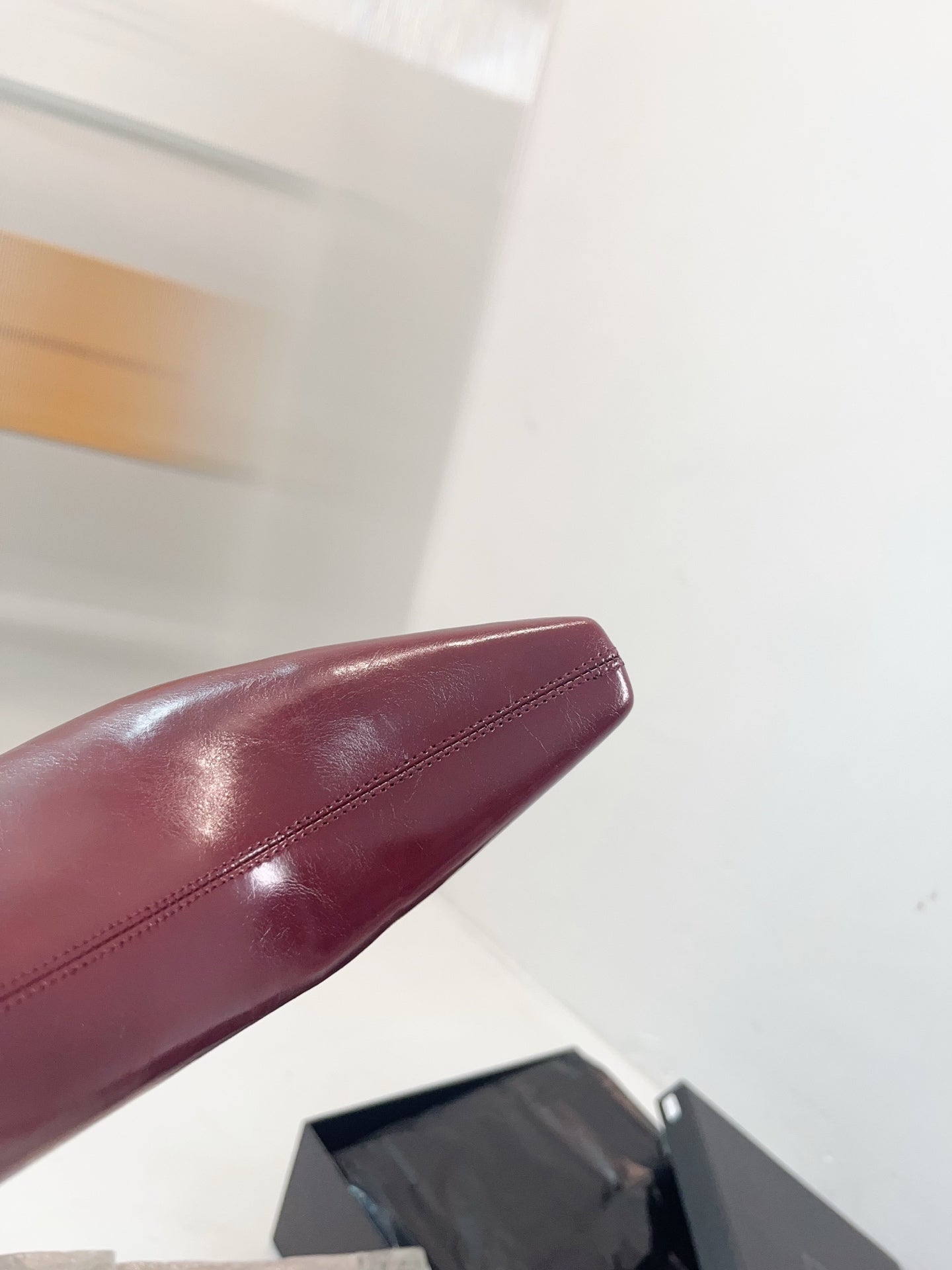 YSL 25  High-heeled Boot Burgundy Cowhide 522266