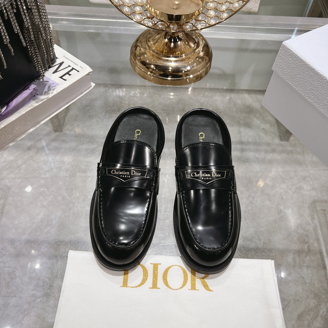 CD Boy Mule In Black Glossy Calfskin  996453