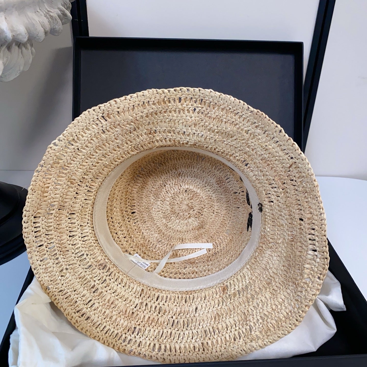 Loewe Embroidered Logo Raffia Bucket Hat 269027