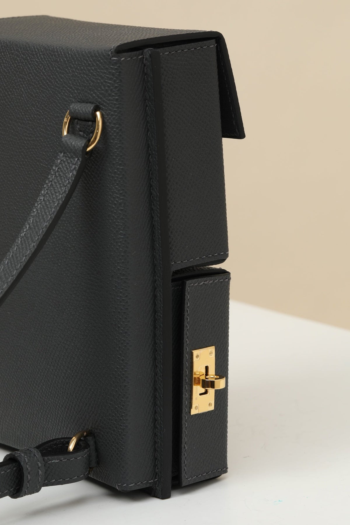 High-end Hermes 2026 Kelly Multipocket To Go Clutch 17.5cm Epsom Leather