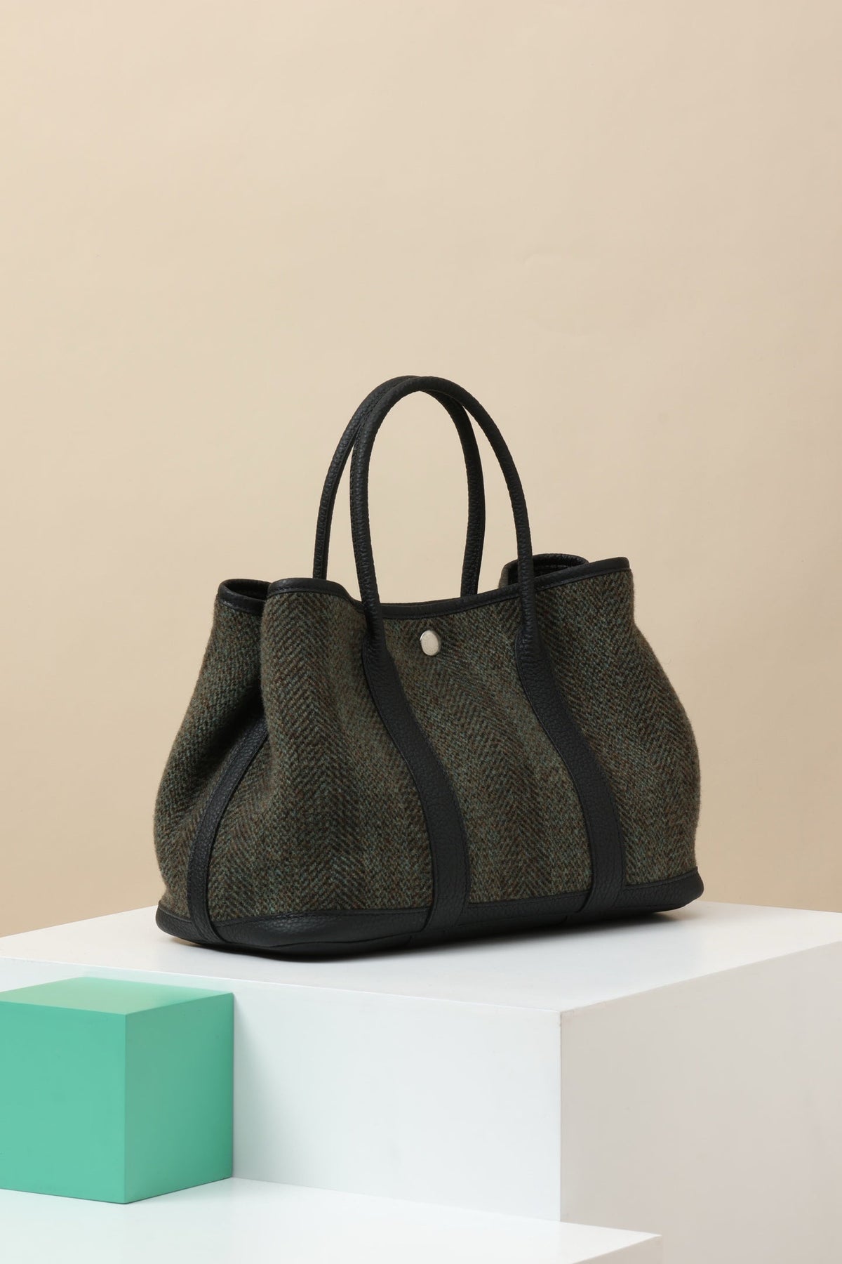 High-end Hermes 2026 Garden Party 30 Bag Almond Green Wool Leather