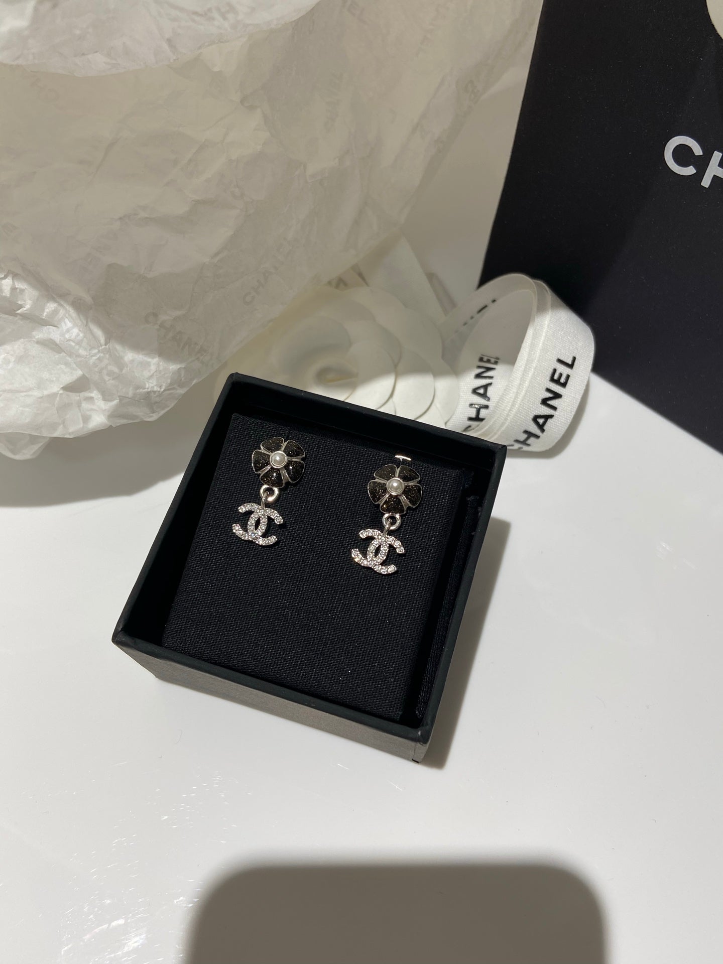 CC Flower Pendant Silver Black Diamond Earrings