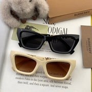 Burberry Sunglasses 559695