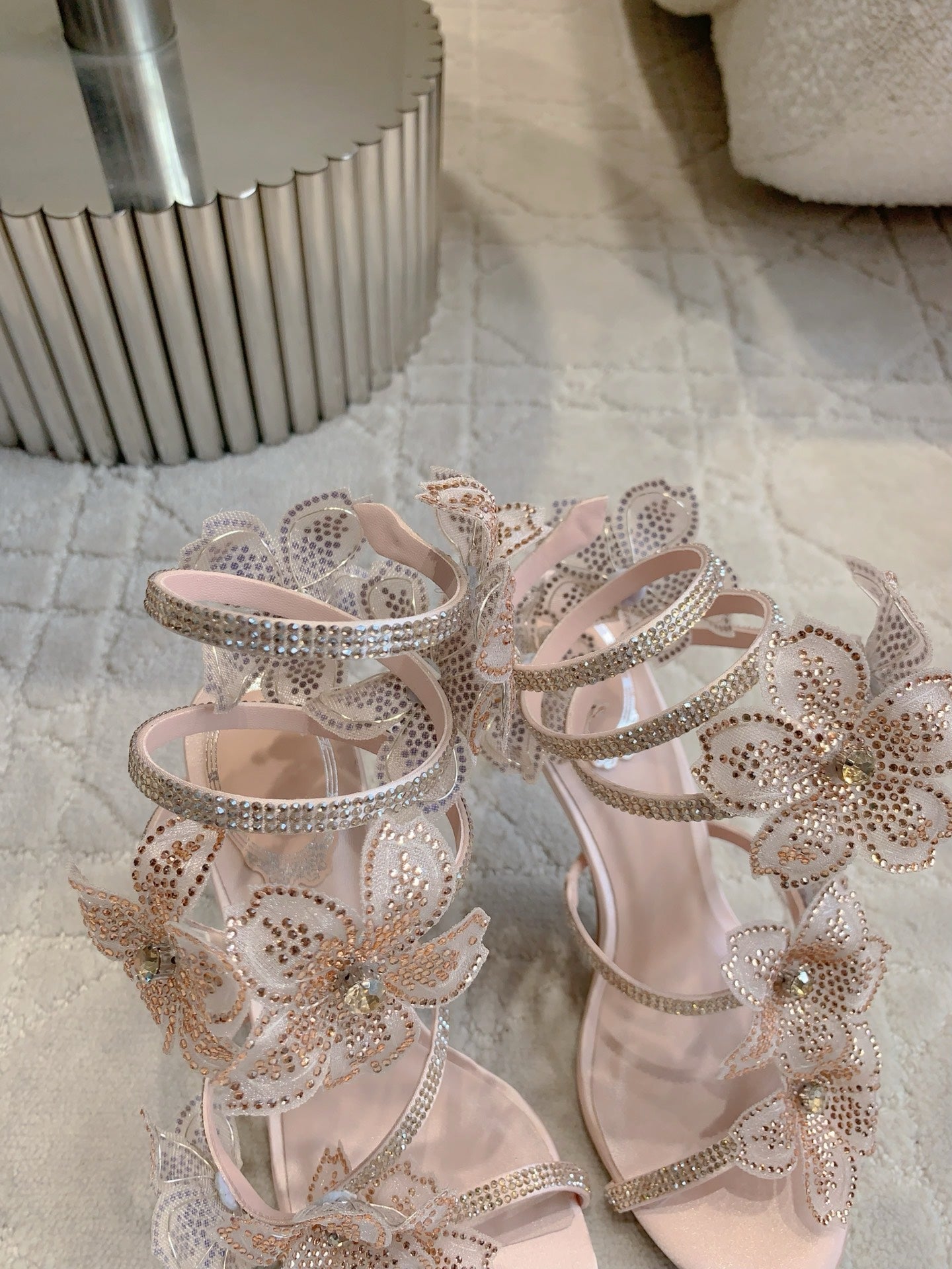 RC Flower Sandals Pink Nude Sheepskin Rhinestones 328466