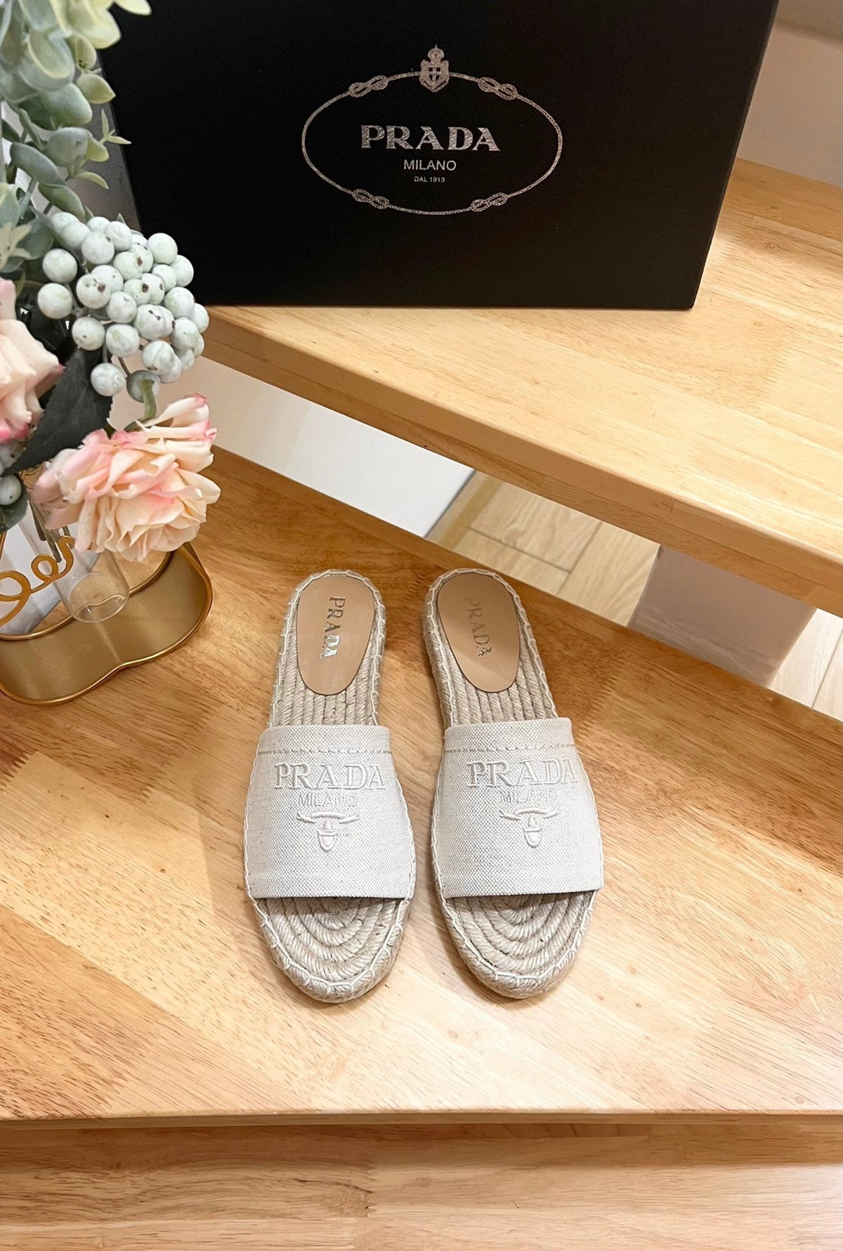 PRA CROCHET SLIPPERS CREAMY WHITE LINEN FABRIC