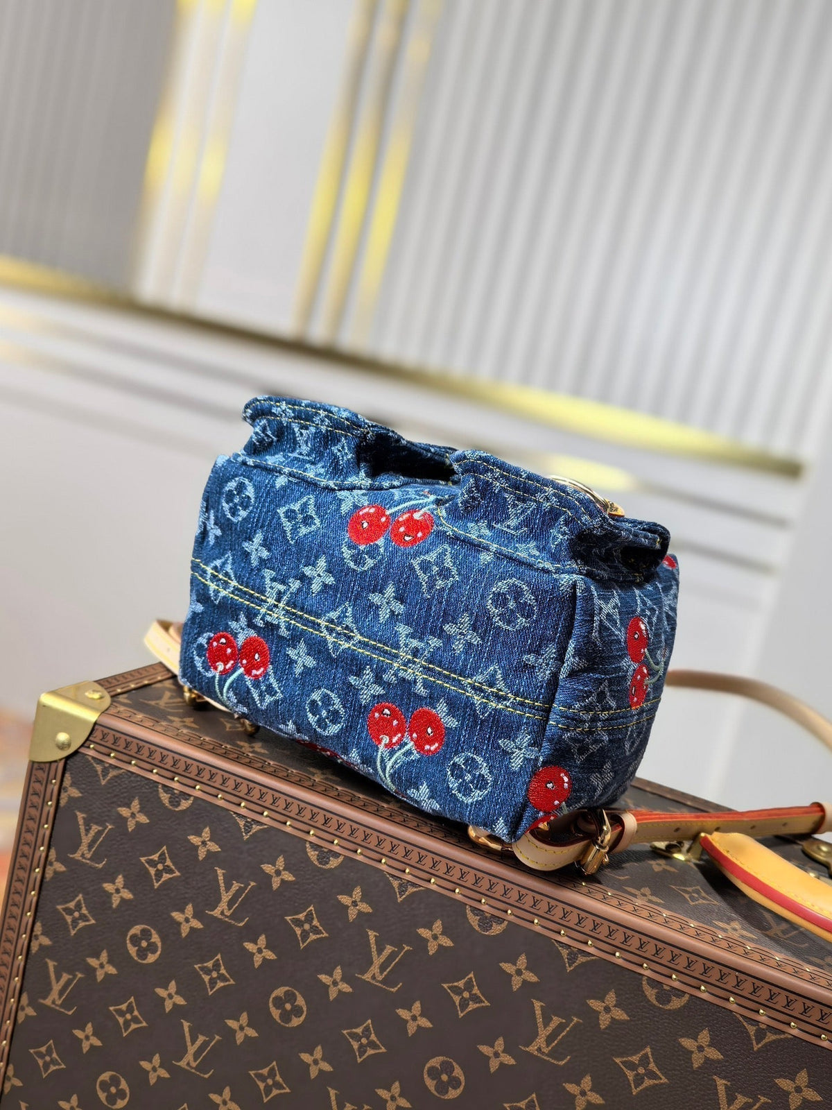 LV X TM VENICE NM Backpack Blue Cherry Denim Cowhide 256276